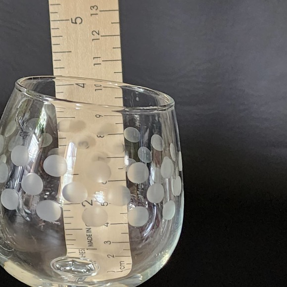 Pair of Vintage Etched Polka Dot Crystal Brandy Glasses Snifters - Picture 7 of 10